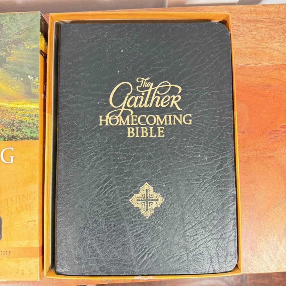 The Gaither Homecoming Bible NKJV Black Bonded Leather Bill Gloria Gaither Boxed - Picture 2 of 13